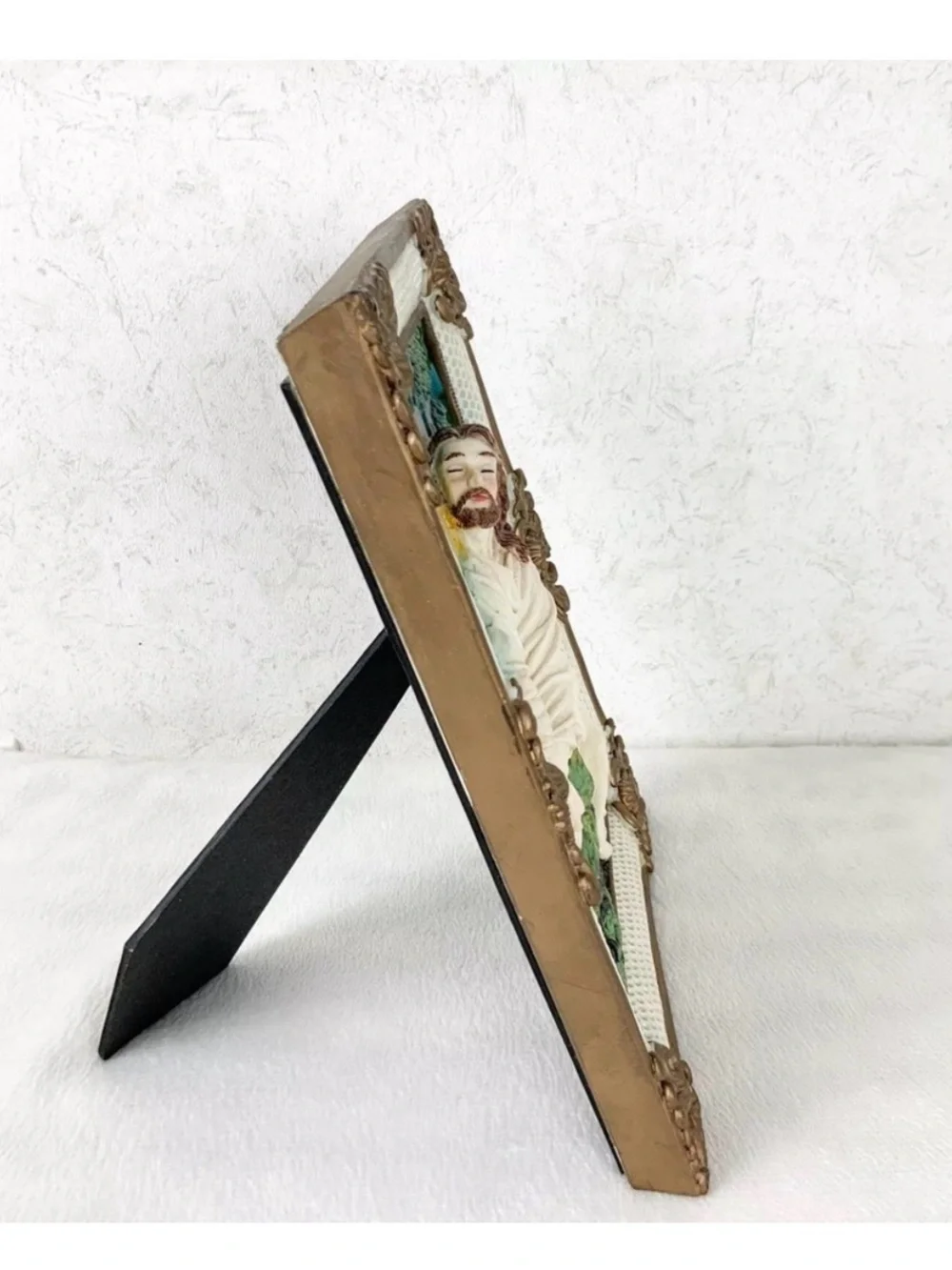 Suanti Galleries RARE 3D Jesus Praying Desk Wall Art Religious Christianity